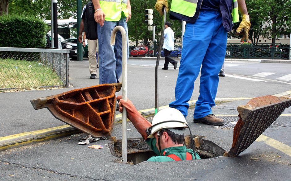 déboucher tuyau lavabo Suresnes